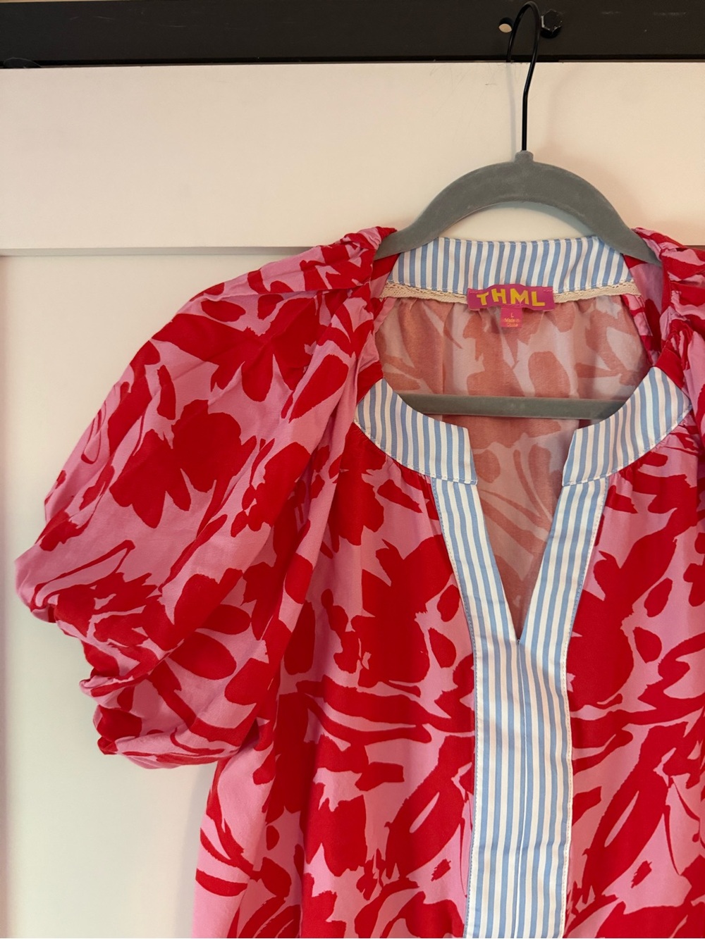 THML Red and Pink Floral Puff Sleeve Blouse - Picture 4 of 6